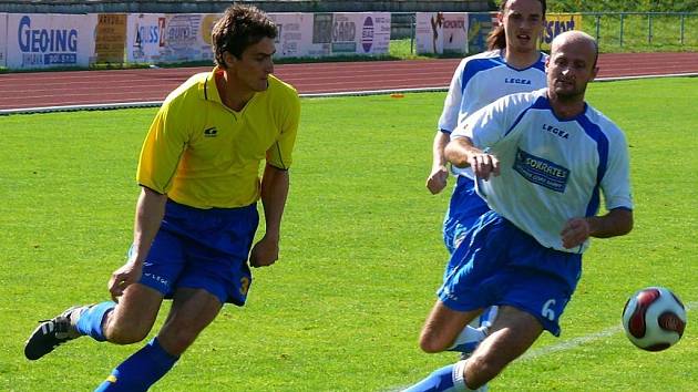 Fotbalové utkání divize C AFK Chrudim - Převýšov. 