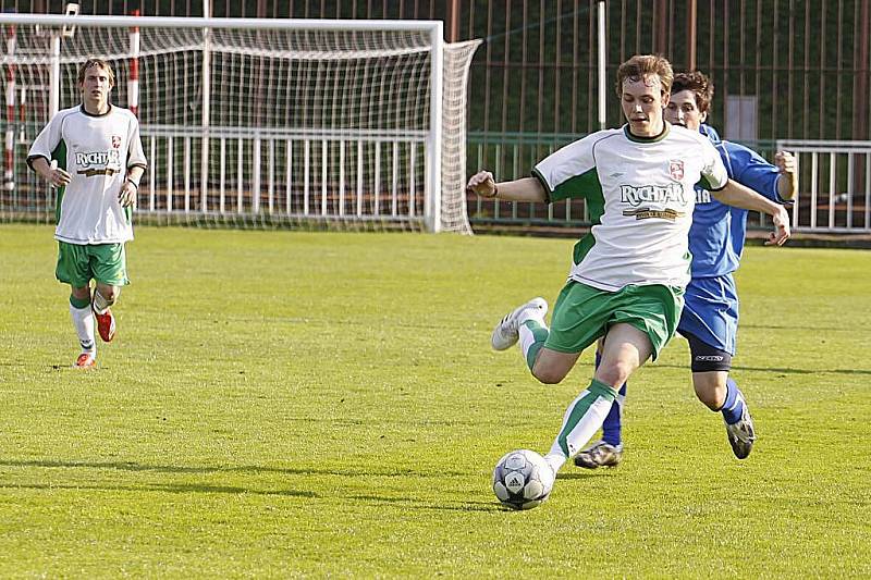 Z utkání krajského přeboru Hlinsko - Holice 4:0.