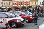 Rallye Pardubice v pátek odstartovala přehlídkou posádek