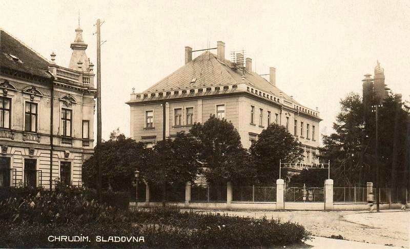 Historické fotografie představují chrudimskou sladovnu v plné kráse a rozkvětu.