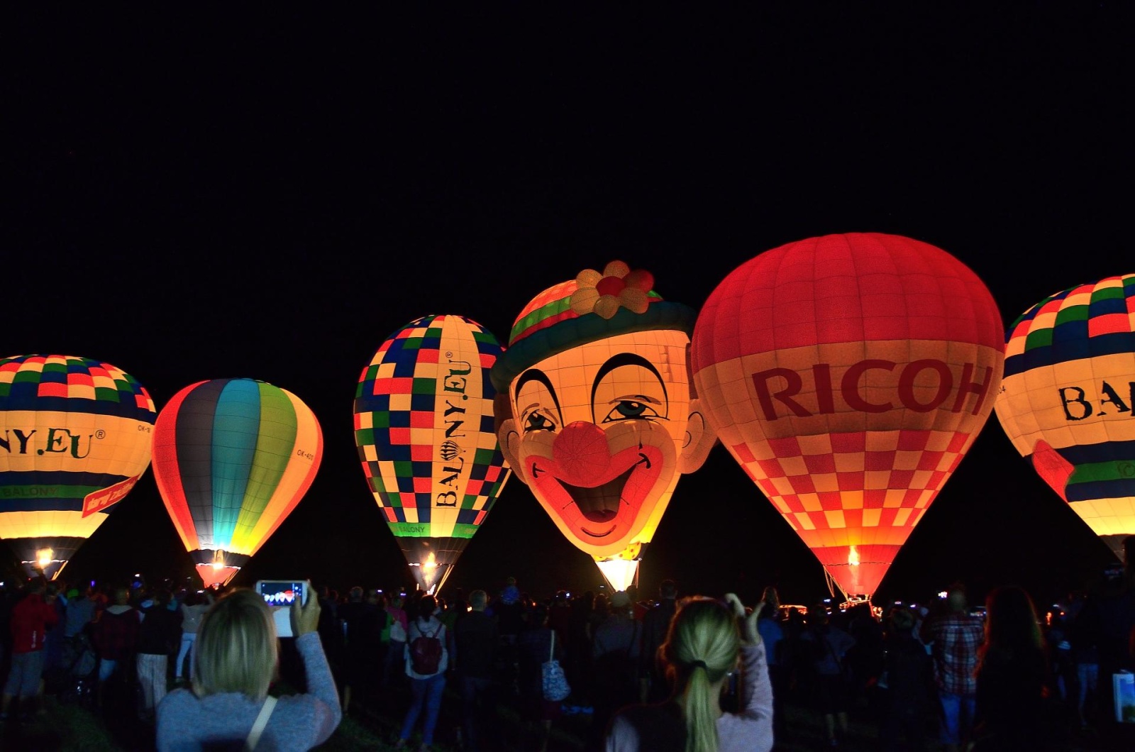 FOTO, VIDEO: Balóny nad Chrudimí. Akce potrvá od pátku do neděle -  Chrudimský deník