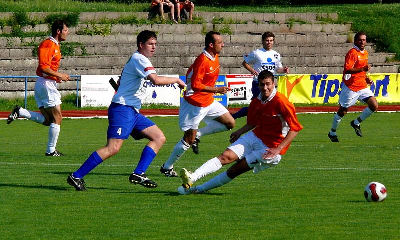 Z fotbalové utkání divize C AFK Chrudim vs. Pěnčín-Turnov 1:0.