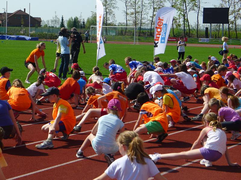 Svitavský stadion hostil ve středu 2. 5. deváté krajské kolo atletické Kinderiády. Vítězství a postup do pražského finále vybojovala ZŠ U Stadionu z Chrudimi.