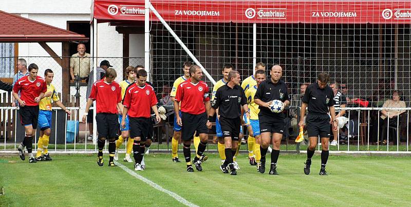 MFK Chrudim porazil na domácí půdě ve své premiéře v ČFL Ovčáry 2:0.