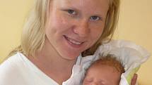 ANIČKA ZELENÁ tak pojmenovali 20. června ve 12:41 svou prvorozenou dceru Martina a David z Pardubic. Její míry byly 3,1 kg a 49 cm.