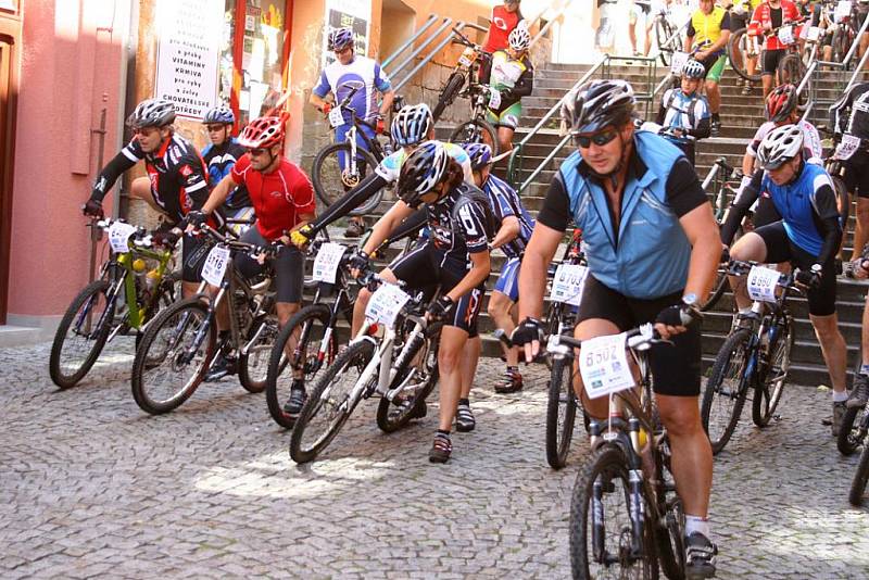 Chrudimskými ulicemi projel další ročník závodu horksých kol MTB Manitou Železné hory.