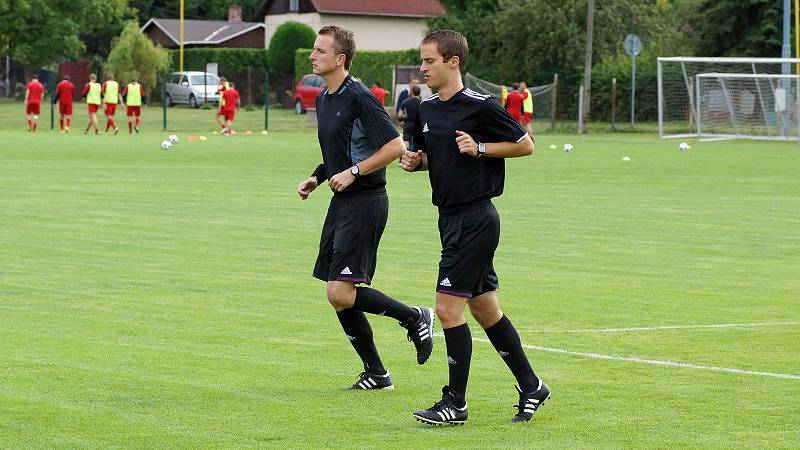 Z utkání druhého kola ČFL Louňovice - MFK Chrudim 2:0 (1:0)