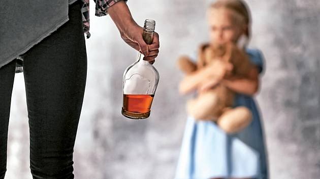 Závislost ničí nejen samotného alkoholika, ale i celou rodinu.