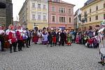 Masopustní obchůzku v Chrudimi obstaral tradičně folklorní soubor Kohoutek.