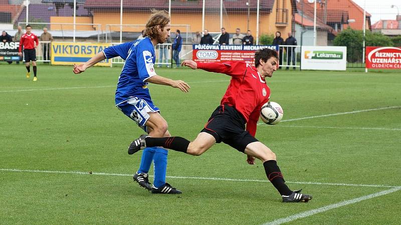 Z utkání MFK Chrudim – FK Králův Dvůr 2:1