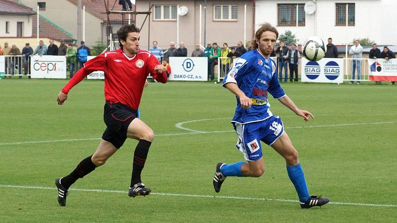 Z utkání MFK Chrudim – FK Králův Dvůr 2:1