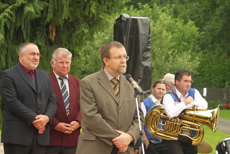 V Lozicích u Luže si připomněli 880. let od první zmínky o obci, oslavy byly zároveň setkáním místních rodáků a oslavou 120. výročí od založení místního Sboru dobrovolných hasičů. 