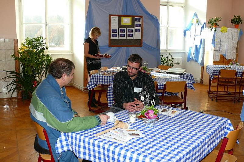 Den otevřených dveří v Odborném učilišti a Praktické škole na zámku v Chroustovicích.