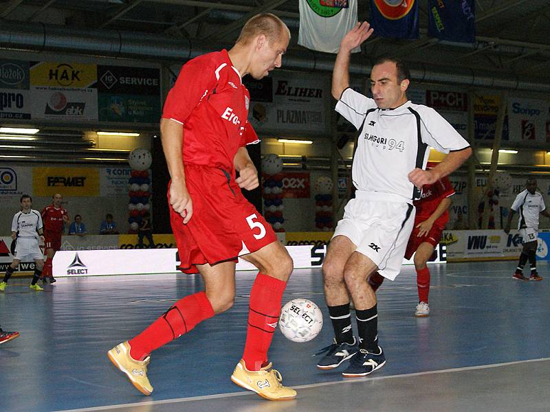 Era-Pack zvládl rozhodující utkání proti Tiberii Tbilisi a postupuje do další fáze UEFA FUtsal Cupu.