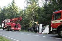 Kamion se součástkami havaroval na silnici I/37 z Trhové Kamenice na Ždírec nad Doubravou.