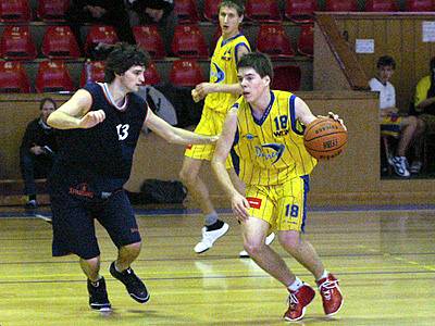 Basktebaloví junioři Darrenu Chrudim pokračují v úspěšných výkonech.