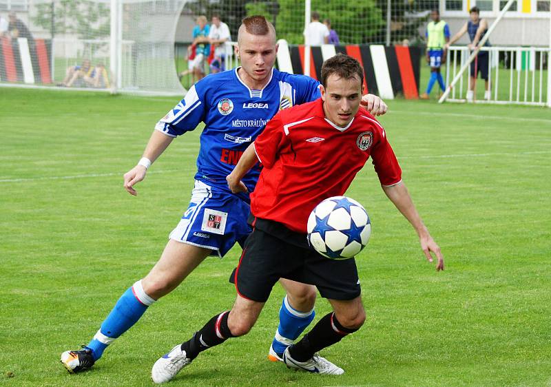 MFK Chrudim porazila ve 34. kole ČFL Králův Dvůr doma 2:1.