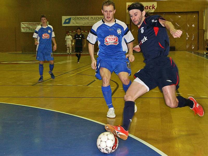 Z futsalového derby Era-Pack Chrudim - Torf Pardubice.