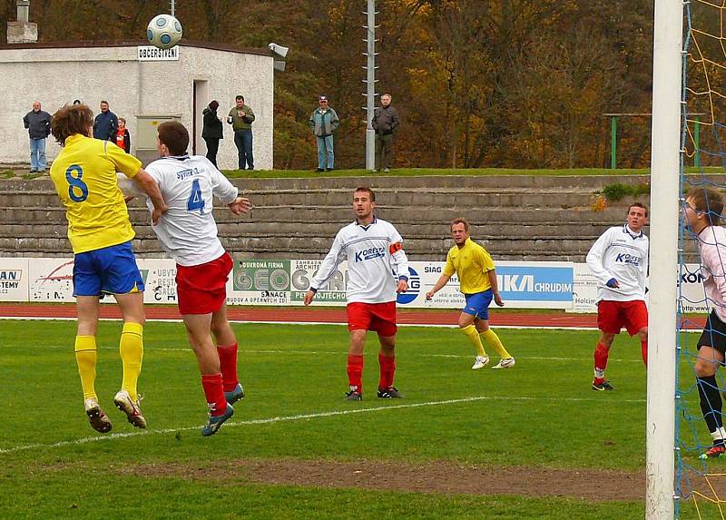 Z divizního utkání AFK Chrudim - Slovan Pardubice 6:1.