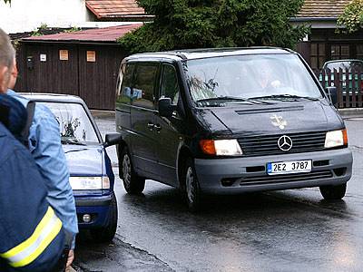 Požár domu pro sociálně nepřizpůsobivé občany v Malecké ulici si vyžádal život dvouletého chlapce.