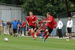 Přímý souboj o divizi! V posledním kole krajského přeboru remizovali fotbalisté MFK Chrudim doma s Vysokým Mýtem 0:0. Hosté se tak mohli radovat z první příčky a postupu do divize na úkor svého soupeře.