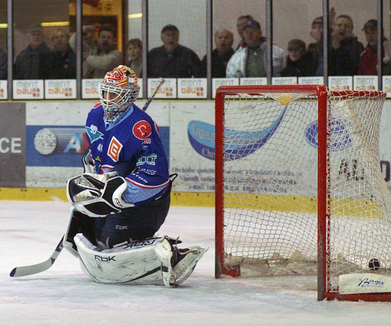 HC Chrudim porazil Chomutov  v 25. kole I. hokejové ligy 4:3 až po samostatných nájezdech