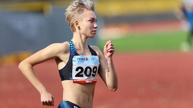 Sprinterka Anna Kozlová.