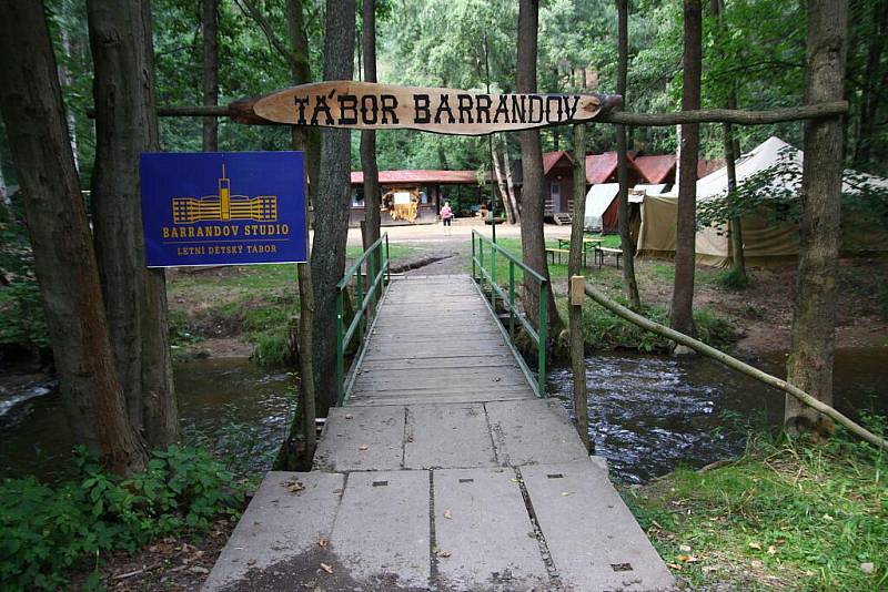 V Kutříně tráví na táboře léto již tradičně děti filmařů z Barrandova.