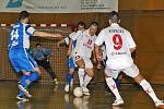 Era-Pack Chrudim si v prvním utkání čtvrfinále play off I. futsalové ligy poradil s Torfem Pardubice 5:0.