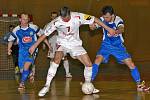 Era-Pack Chrudim si v prvním utkání čtvrfinále play off I. futsalové ligy poradil s Torfem Pardubice 5:0.