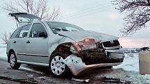 Několik lidí bylo zraněno při nehodě mezi Kočím a Hrochovým Týncem v pondělí 3. ledna 2011.