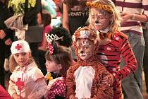 Sbor dobrovolných hasičů Hlinsko uspořádal dětský maškarní karneval.