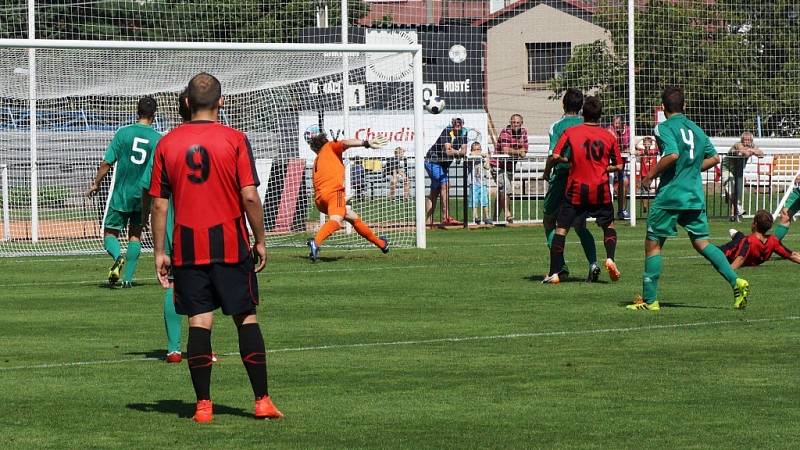 V premiéře nového ročníku ČFL porazili fotbalisté MFK Chrudim na domácí půdě Meteor Praha 4:0.