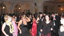 Maturanti ze Střední zemědělské školy v Chrudimi si maturitní ples užili.