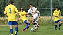 Přípravné derby AFK Chrudim - SK Chrudim 7:0.