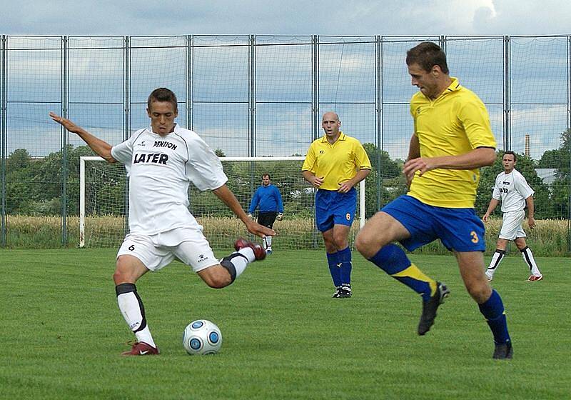 Přípravné derby AFK Chrudim - SK Chrudim 7:0.