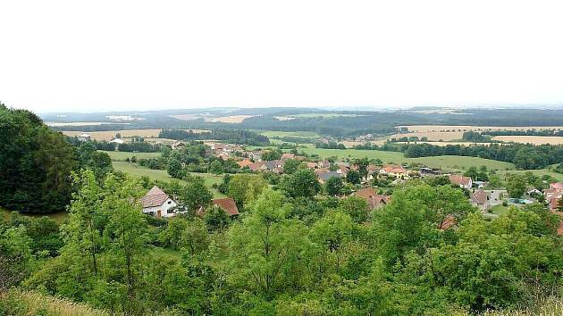 Obec Střemošice na Chrudimsku se raduje z titulu Vesnice roku v Pardubickém kraji.