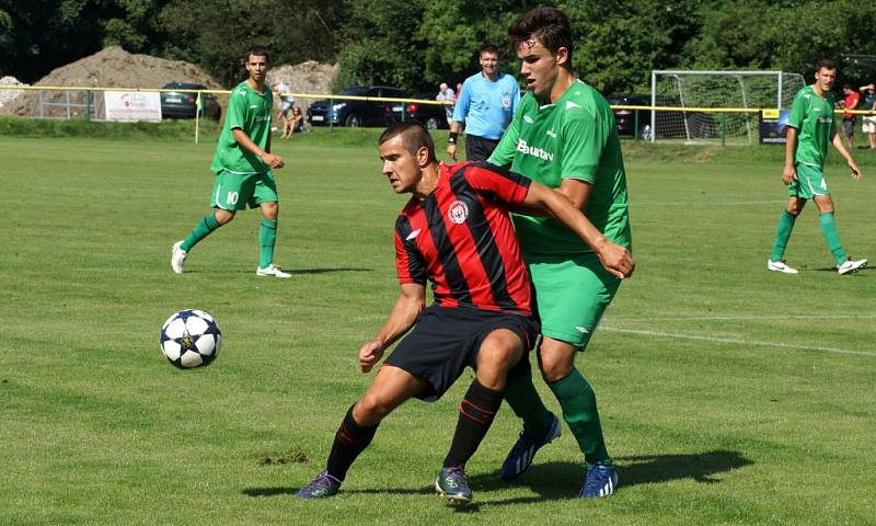 Z třetiligového utkání Karlovy Vary - MFK Chrudim 3:3. 