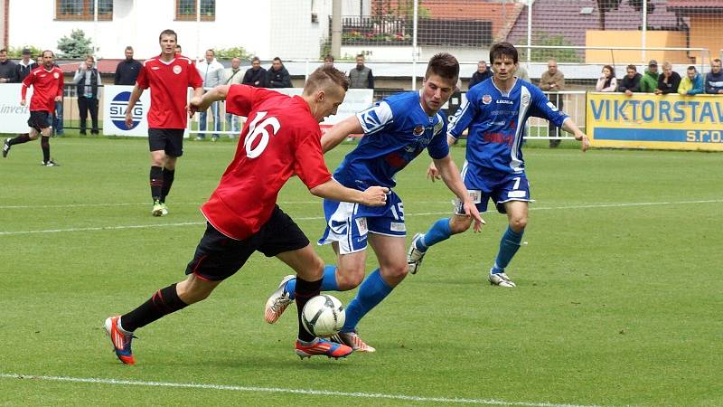 Z utkání MFK Chrudim – FK Králův Dvůr 2:1