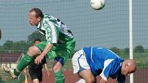 Hlinsko zvítězilo v dalším utkání krajského přeboru v derby ve Stolanech 3:1.