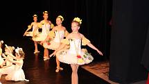 Závěrečné představení tanečního oddělení ZUŠ Chrudim - pohádka Princezna se zlatou hvězdou na čele