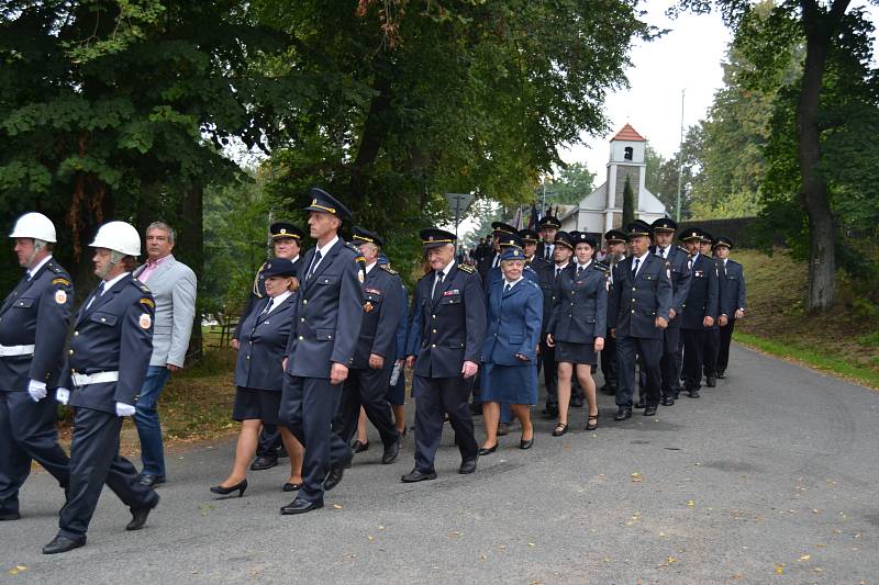 Vodní fontána a oslavy 110 let od založení SDH Možděnice