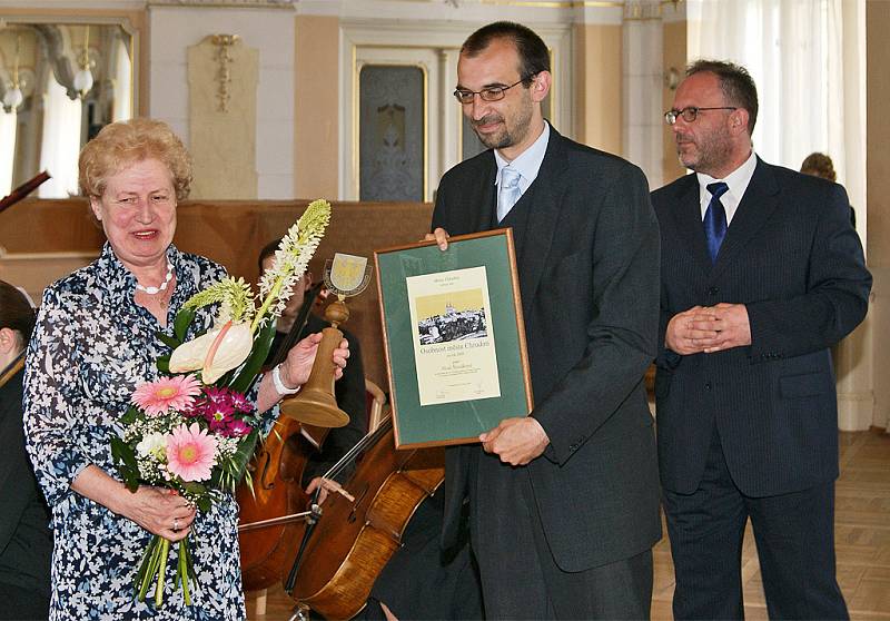 Cenu pro Osobnost města Chrudim za rok 2008 si převzala Nina Nováková.