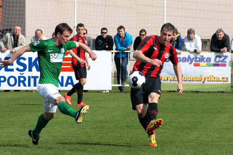 MFK Chrudim - Chomutov 1:0. Fotbalisté MFK podali v dalším kole ČFL velmi dobrý výkon a před vlastními fanoušky zaslouženě získali všechny body.