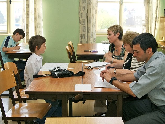 Přijímačkám na střední školu se většinou vyhnuli - Deník.cz