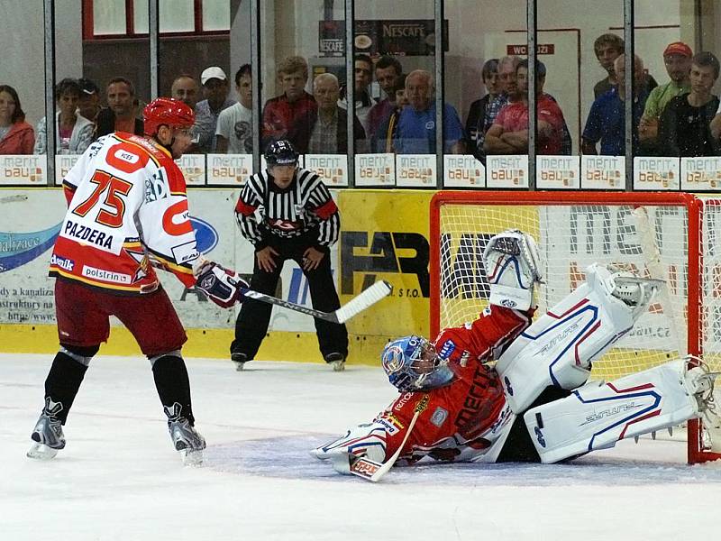 Přípravné utkání HC Chrudim - Hradec Králové 3:1.