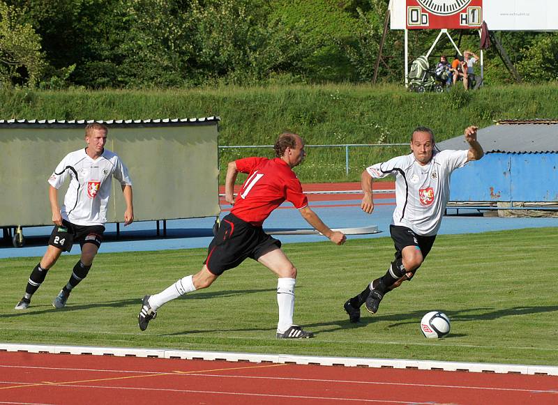 Fotbalisté MFK Chrudim prohráli v přípravě s Hradcem Králové 0:2.