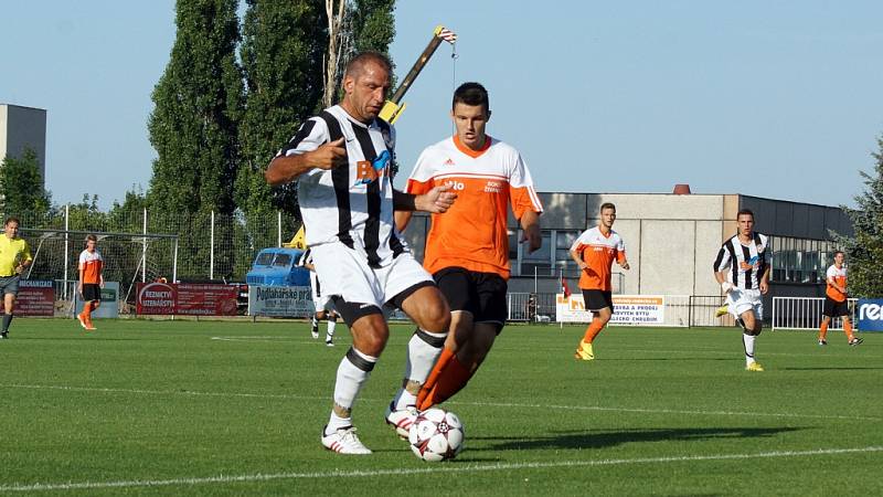 Fotbalisté MFK Chrudim přehráli v přípravě divizního nováčka ze Živanic 4:1.