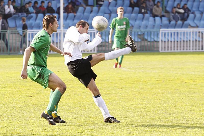 Hlinsko porazilo doma v Olšinkách Poličku 5:1.