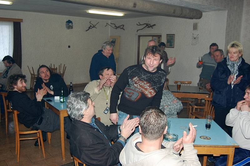 Mariášníci si dali sraz na turnaji v Jeníkově.